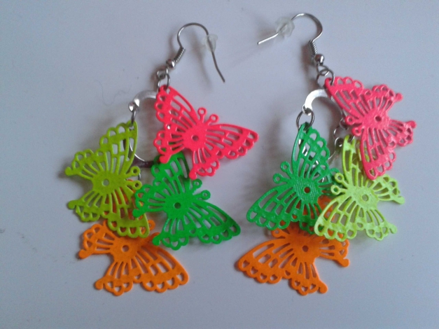 Bunte Schmetterlings-Ohrringe