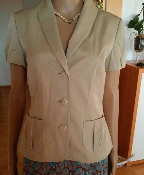 Super schöne Sommer Blazer von Betty Barclay