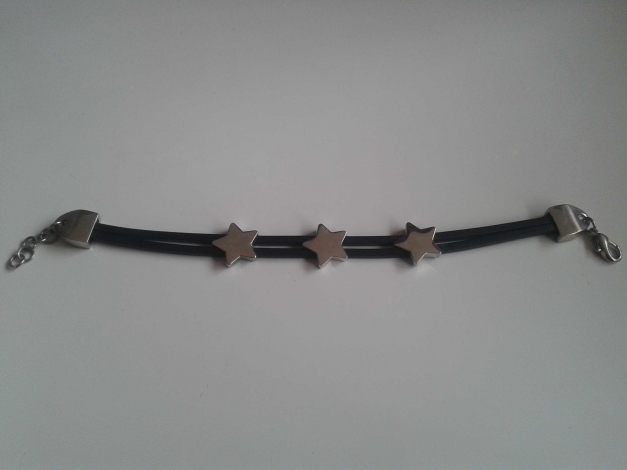 Cooles Sternarmband mit Lederoptik