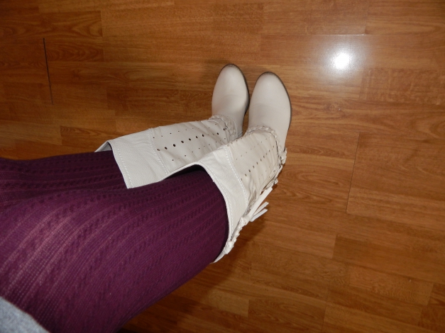 Cooler Sommer stiuefel mit Lochmuster Gr. 40 Top