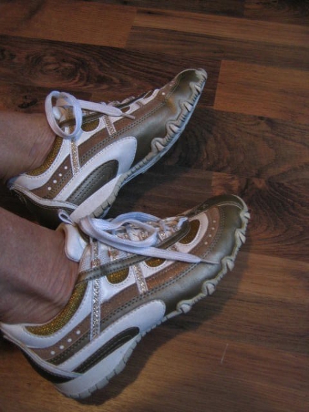 Sneaker Sportschuhe weiß /gold #Graceland