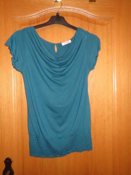 Oberteil,schick,petrol,sehr schön,Neuwertig