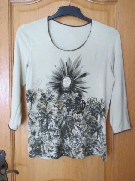 Oberteil/Shirt,3/4Arm,sehr schön,oliv