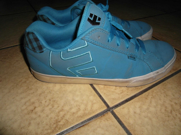 etnies skate shoes / Etnies 