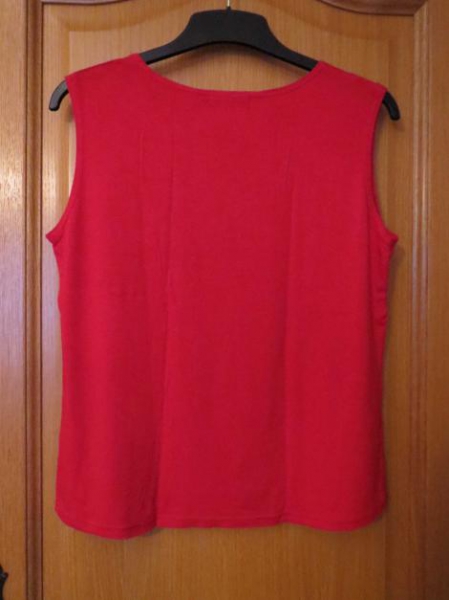Top, Gr42/44, rot, sehr schick