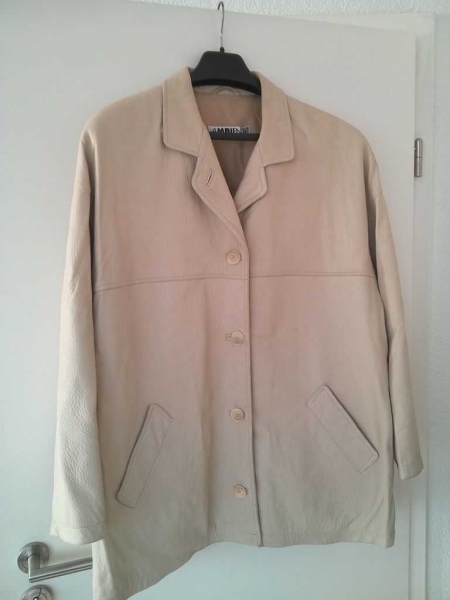 Damen-Lederjacke in creme, sehr weiches Leder, Gr. 44 von AMBIENTE