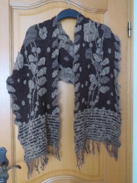 Schal, braun-beige, lang