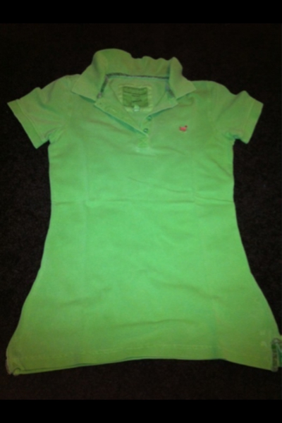 grünes Polo von Joules