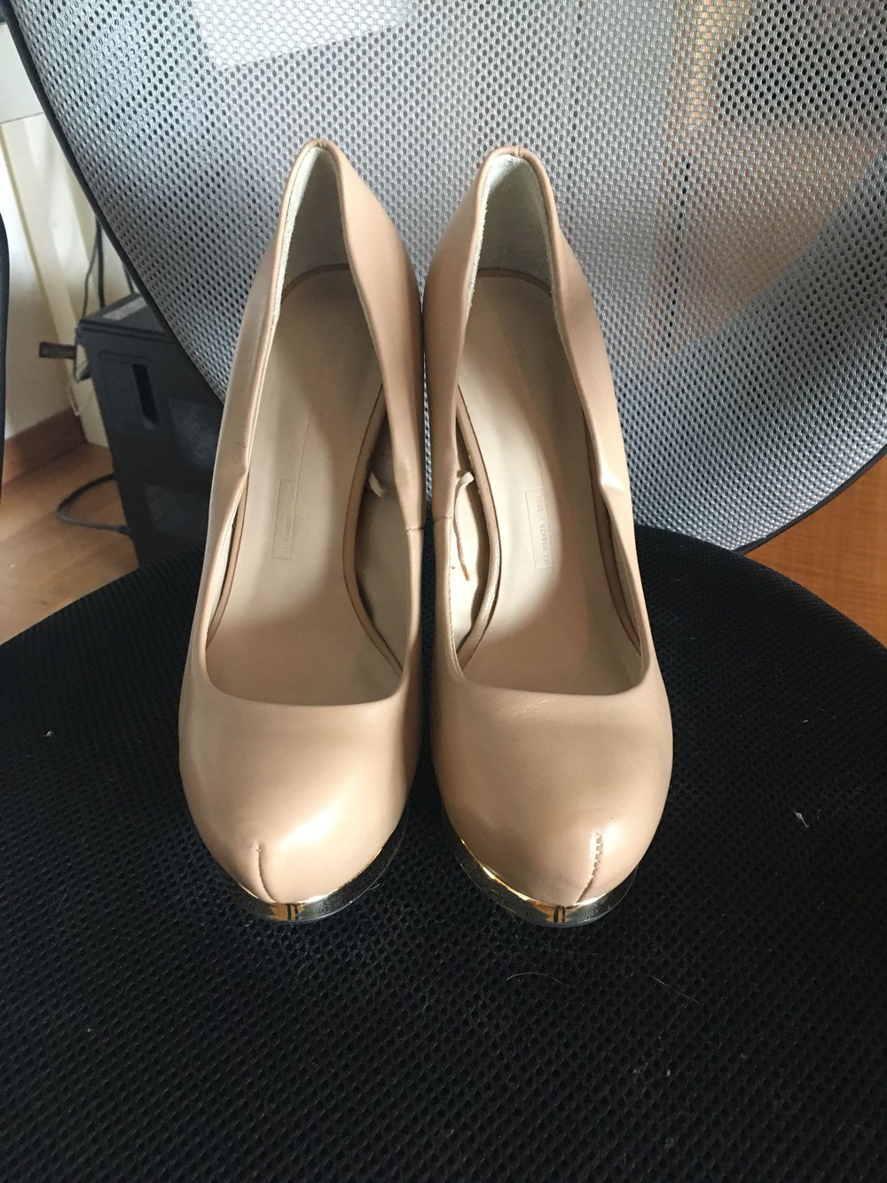 High Heels mit goldener Sohle Gr.37