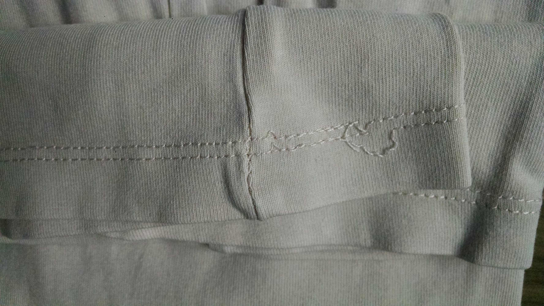 T-Shirt mit Raffung Gr. S