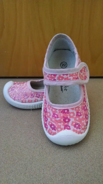 Süße Ballerina / Hausschuhe Gr. 22