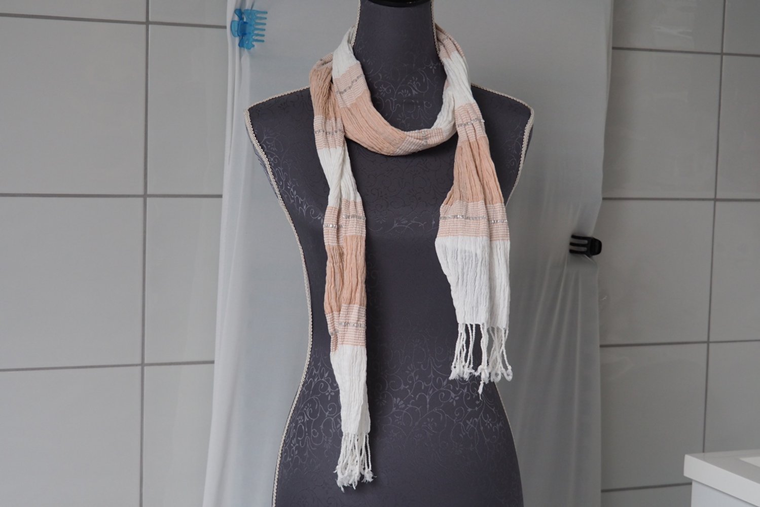 Beige weißer Schal / leichter Schal / Tuch