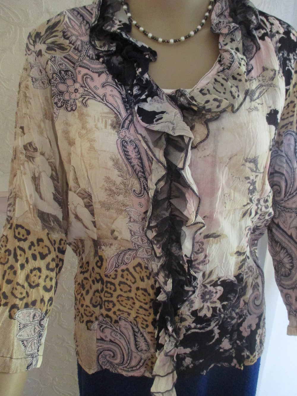 NEU Blüten Paisley Romantik Animal Seiden-Gorgette Crinkel Volant BLUSE 