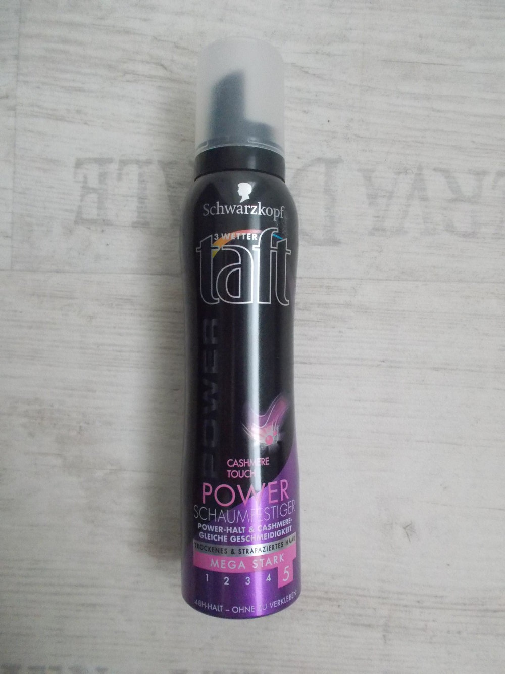 Schwarzkopf 3 Wetter Taft Cashmere Touch Power Schaumfestiger, Schaumfestiger, Haarschaum