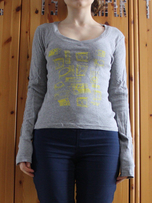 ONLY: Grauer Musik Pullover