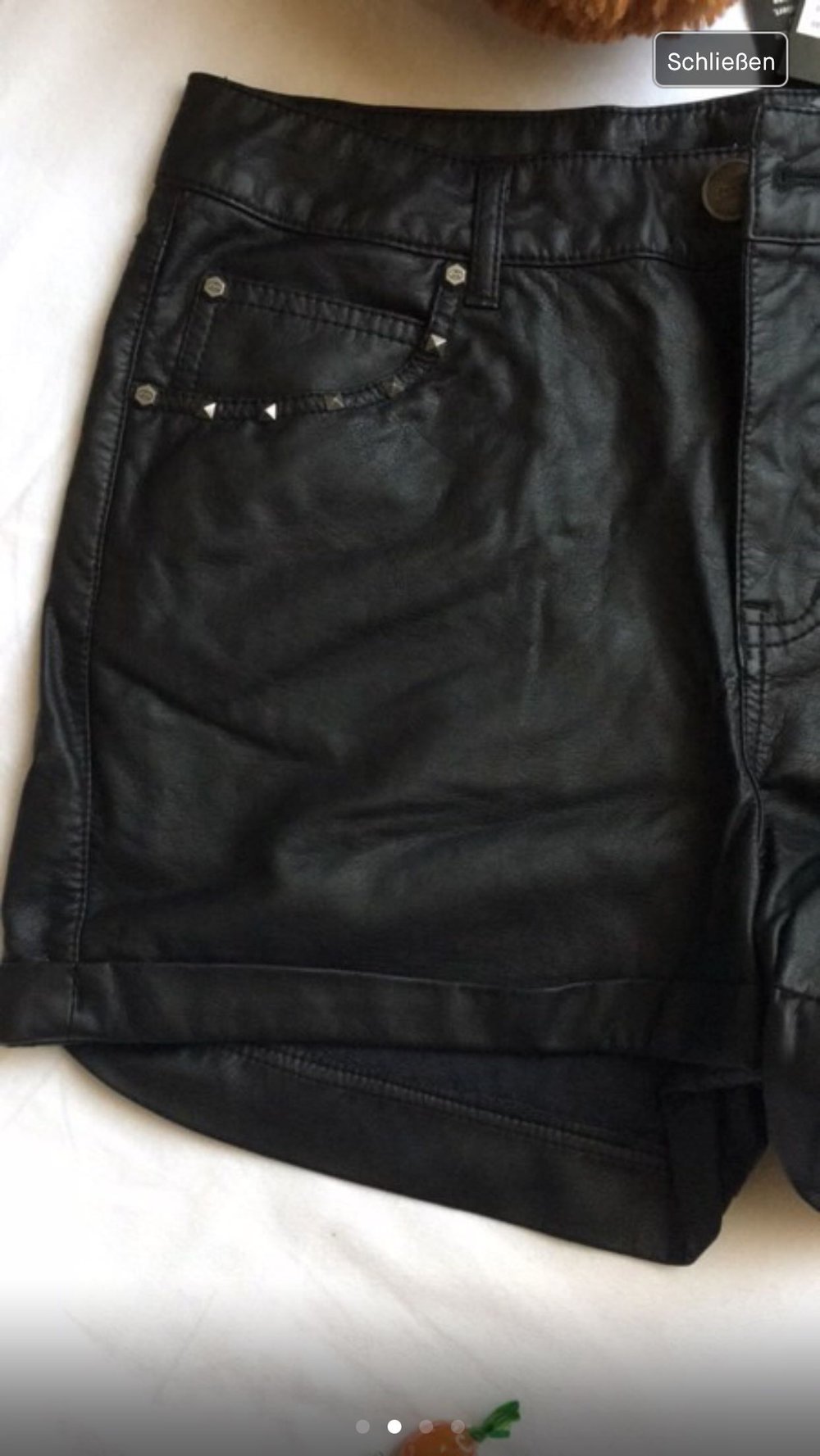 Leder short