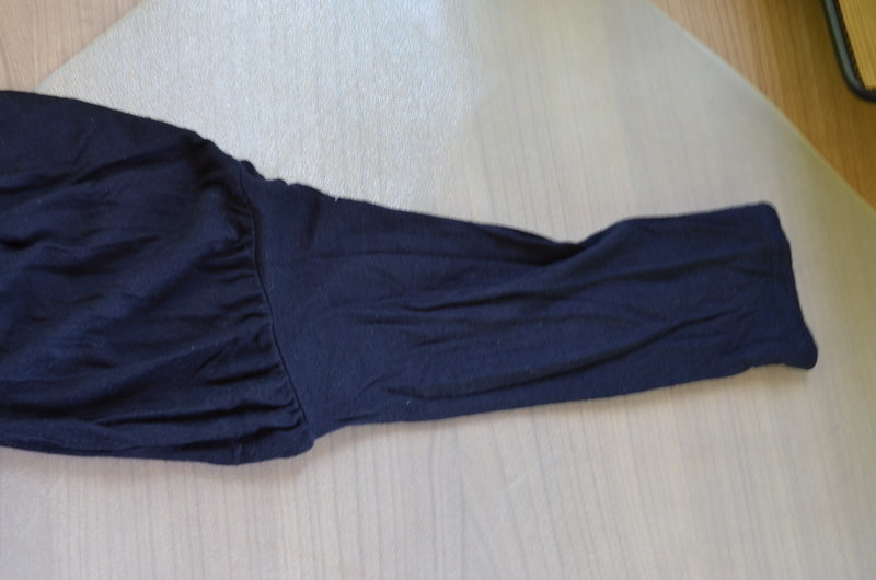 schönes blaues Oberteil