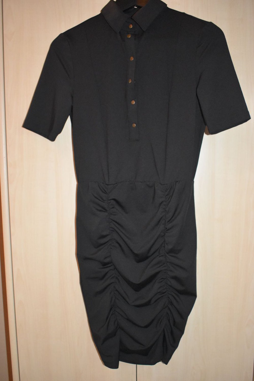 Verkaufe kleid in schwarz