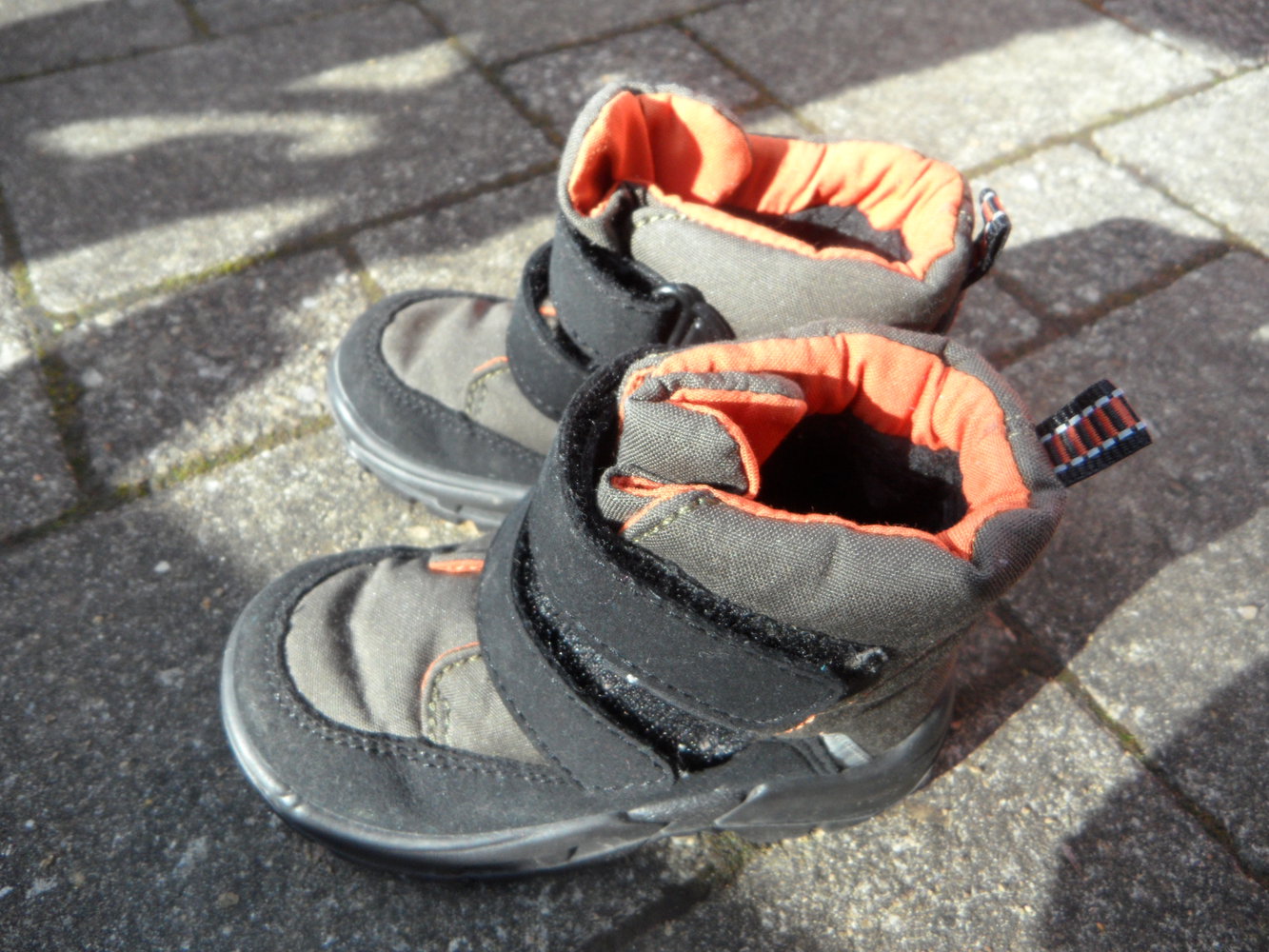 Winterstiefel Gr. 22 mit Klett