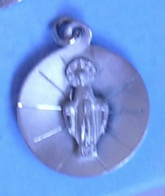 Madonna, Talisman, 70er Jahre, Schmuck, silberfarben, Stainless Steel,Lourdes Vintage Ungetragen! Glücksbringer, Anhänger Medaillon