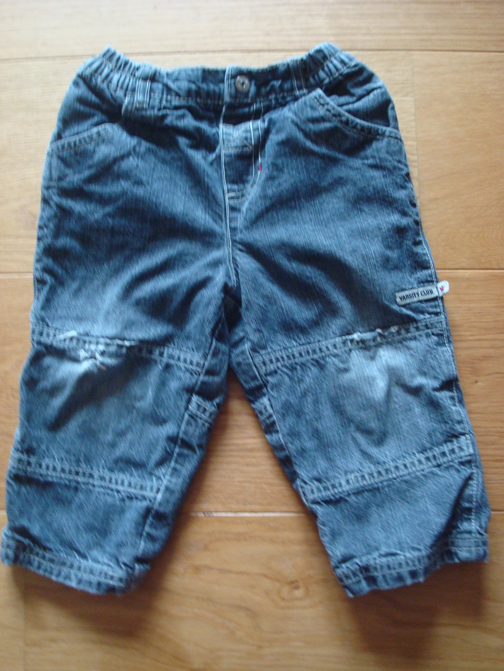 Jeanshose für den Spielplatz Gr. 80