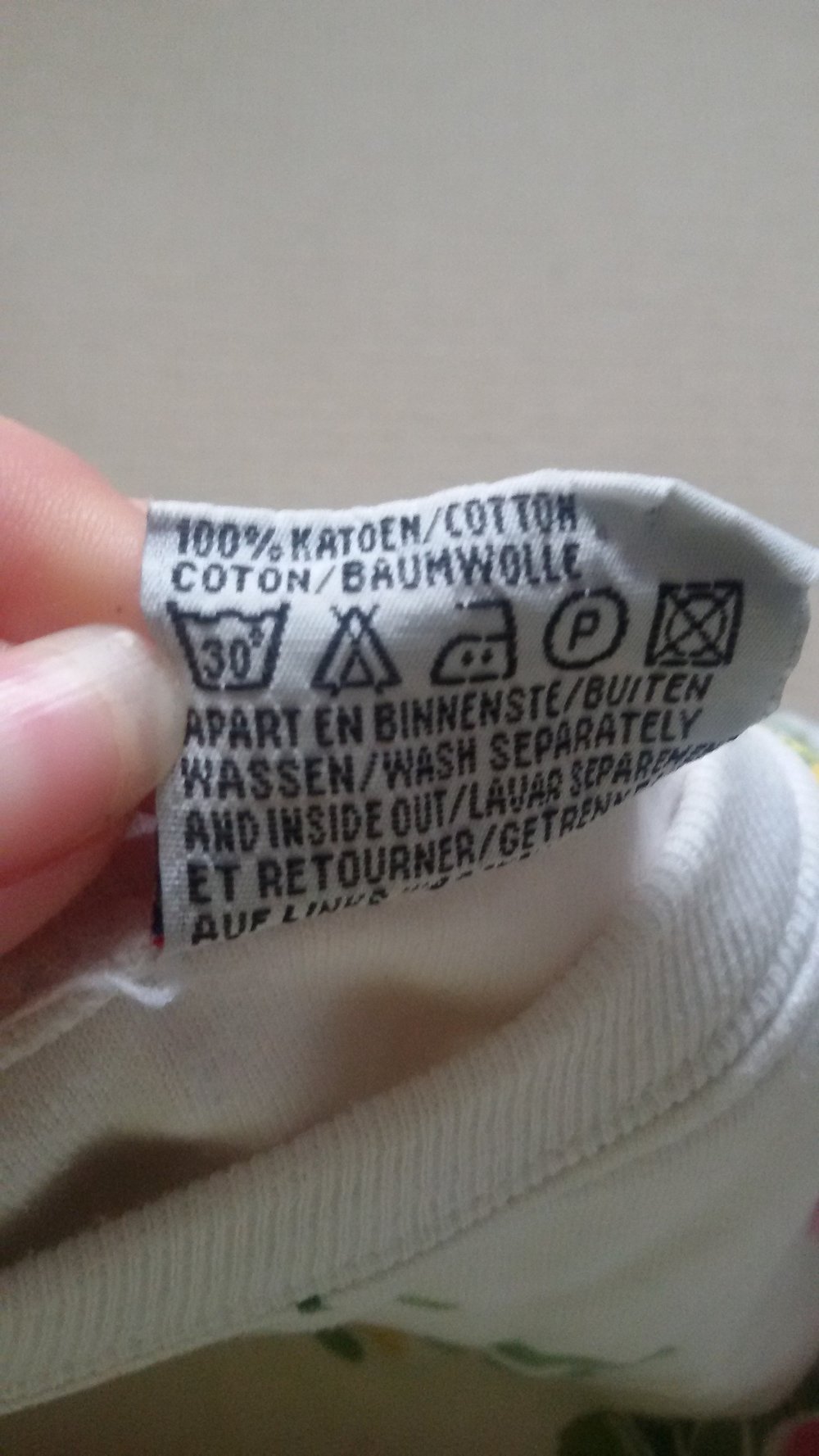 Tolles T-Shirt geblümt weiß Rosen von Popolino Gr. 134 Schweden