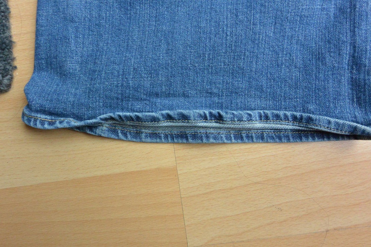 Schöne Schlaghose von H&M Fit Flary, W30, Damen