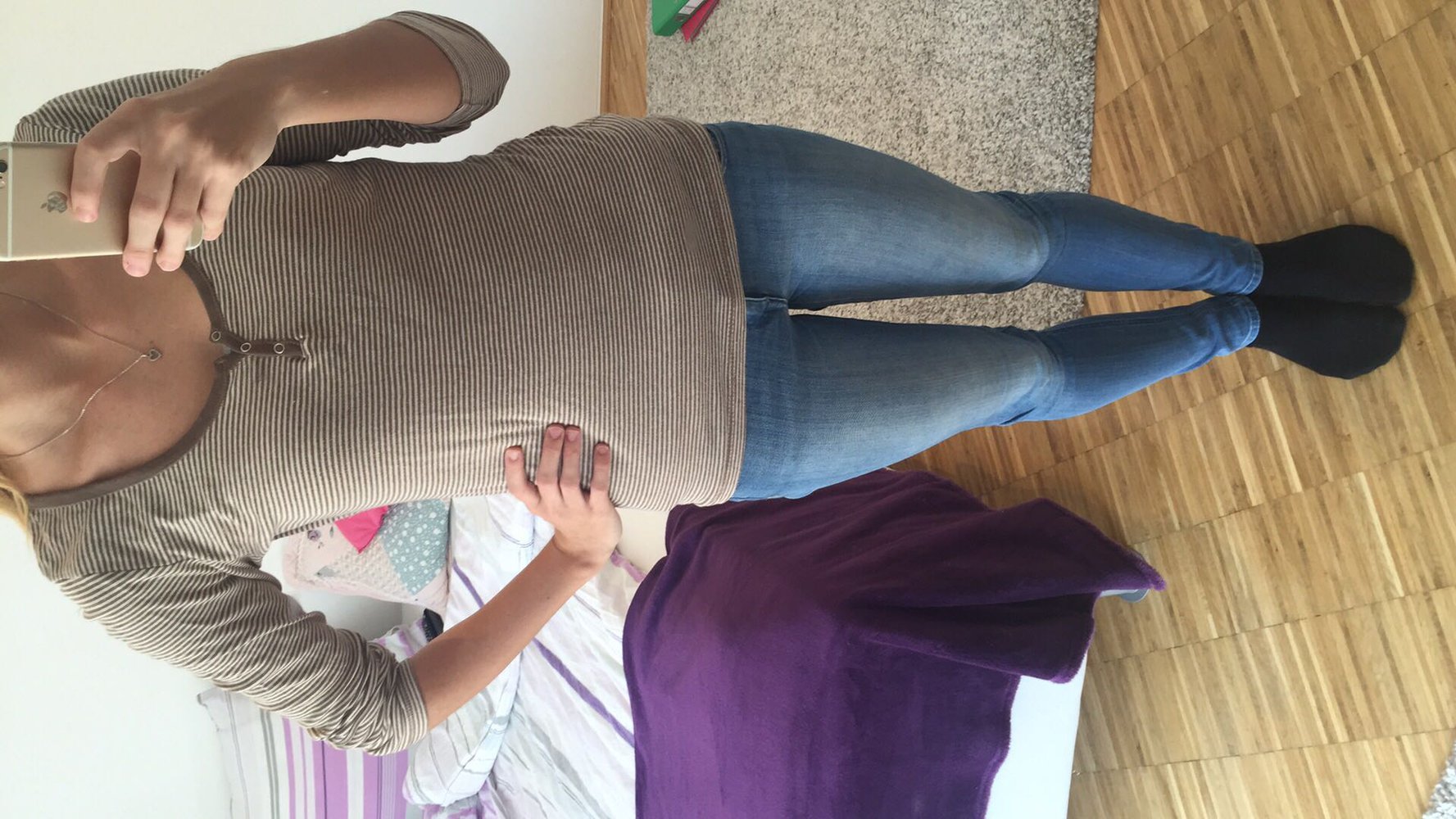 braun-beige gestreiftes Oberteil