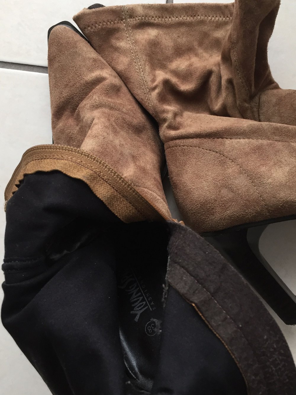 Schicke Stiefelette Wildleder Cowboystiefel Stiefel Schuhe Spitze Form 38 Absatz 