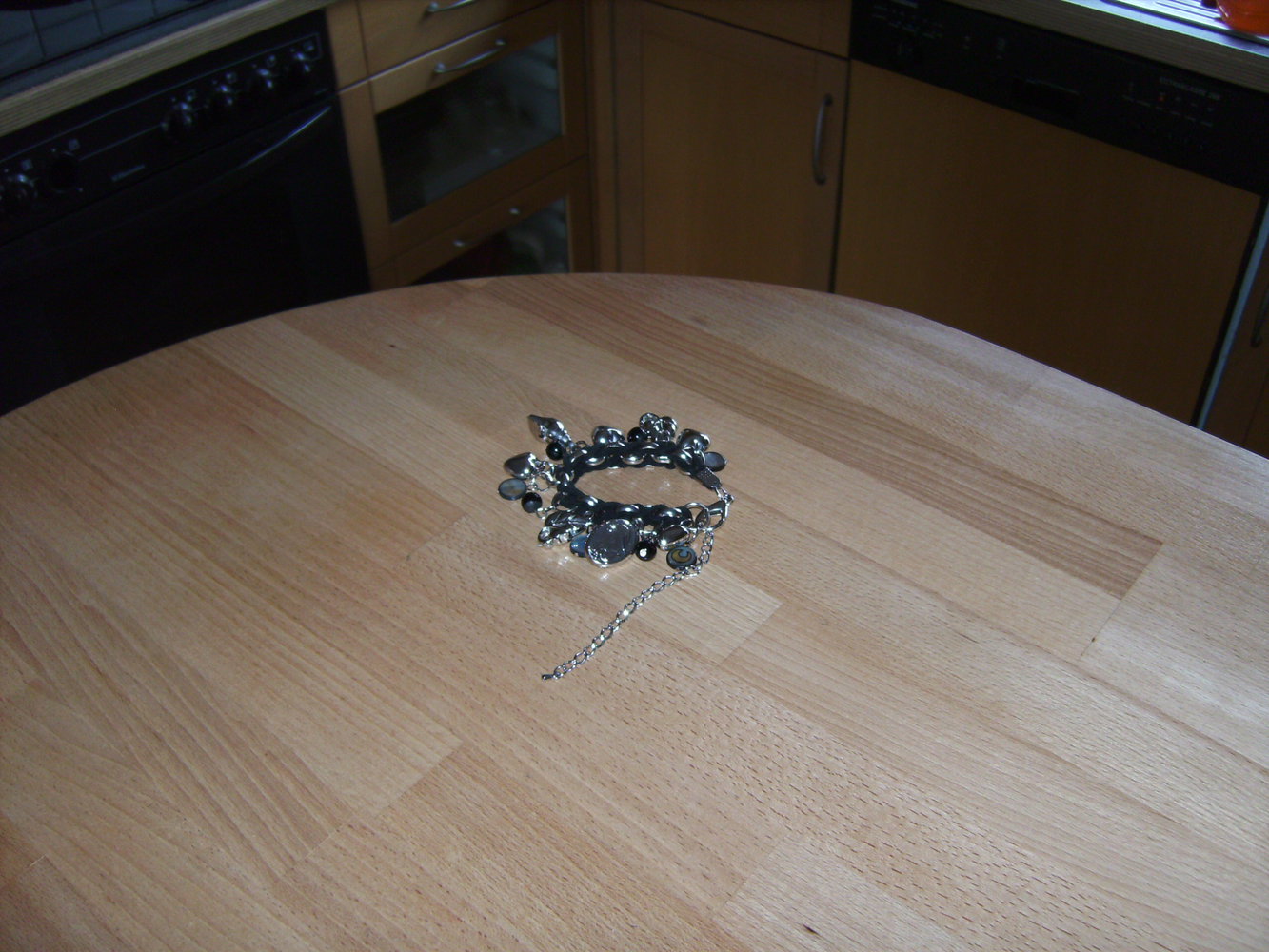 Bettelarmband , Landhaus-Stil, Armband schwarz silber, Modeschmuck, Herzel, Oktoberfest Flechtoptik