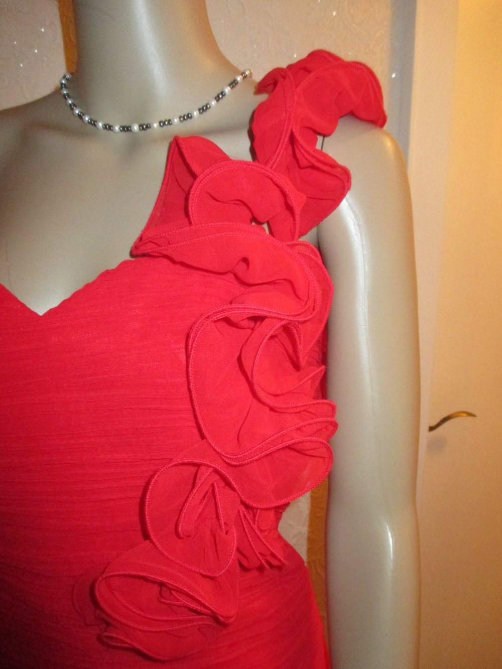 NEU Cocktail Abend Ausgeh-Ball Seiden-Chiffon Bodycon Rüschen-Volant One Shoulder Mini-KLEID 