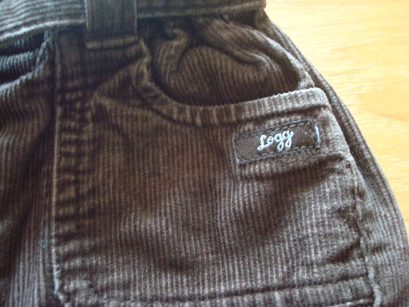 schicke Cordhose Von H&M LOGG Gr. 80