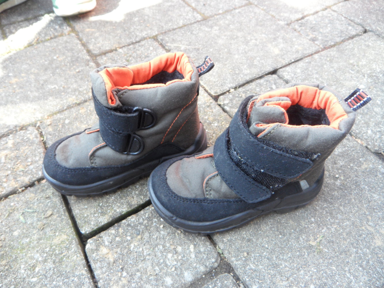 Winterstiefel Gr. 22 mit Klett
