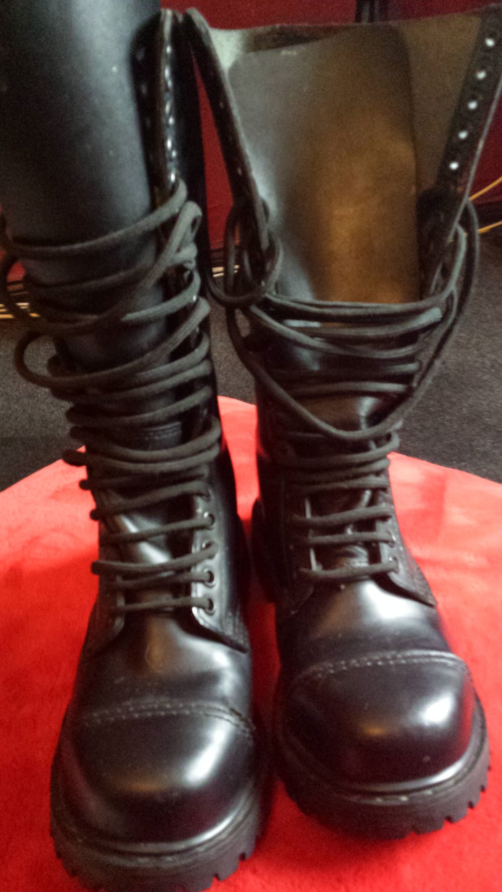 Schnürstiefel Springerstiefel Gladiator 20 Loch geschraubt Neu