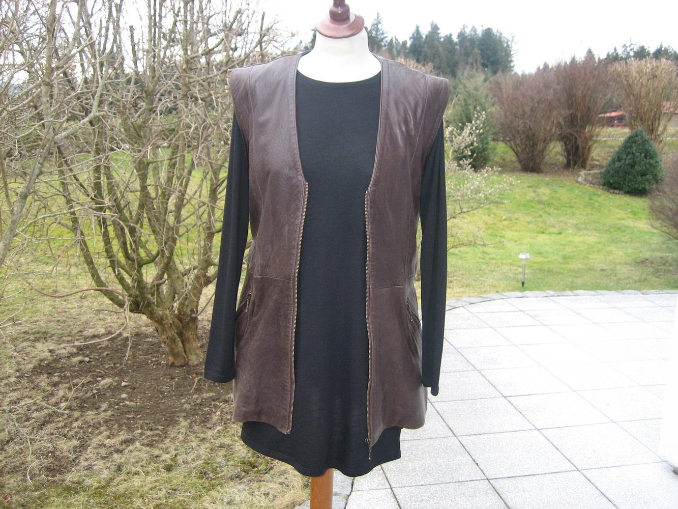 Exclusive Echtleder-Weste Gr. 40/42, Mocca-Braun, superweiches Lamm-Nappa!