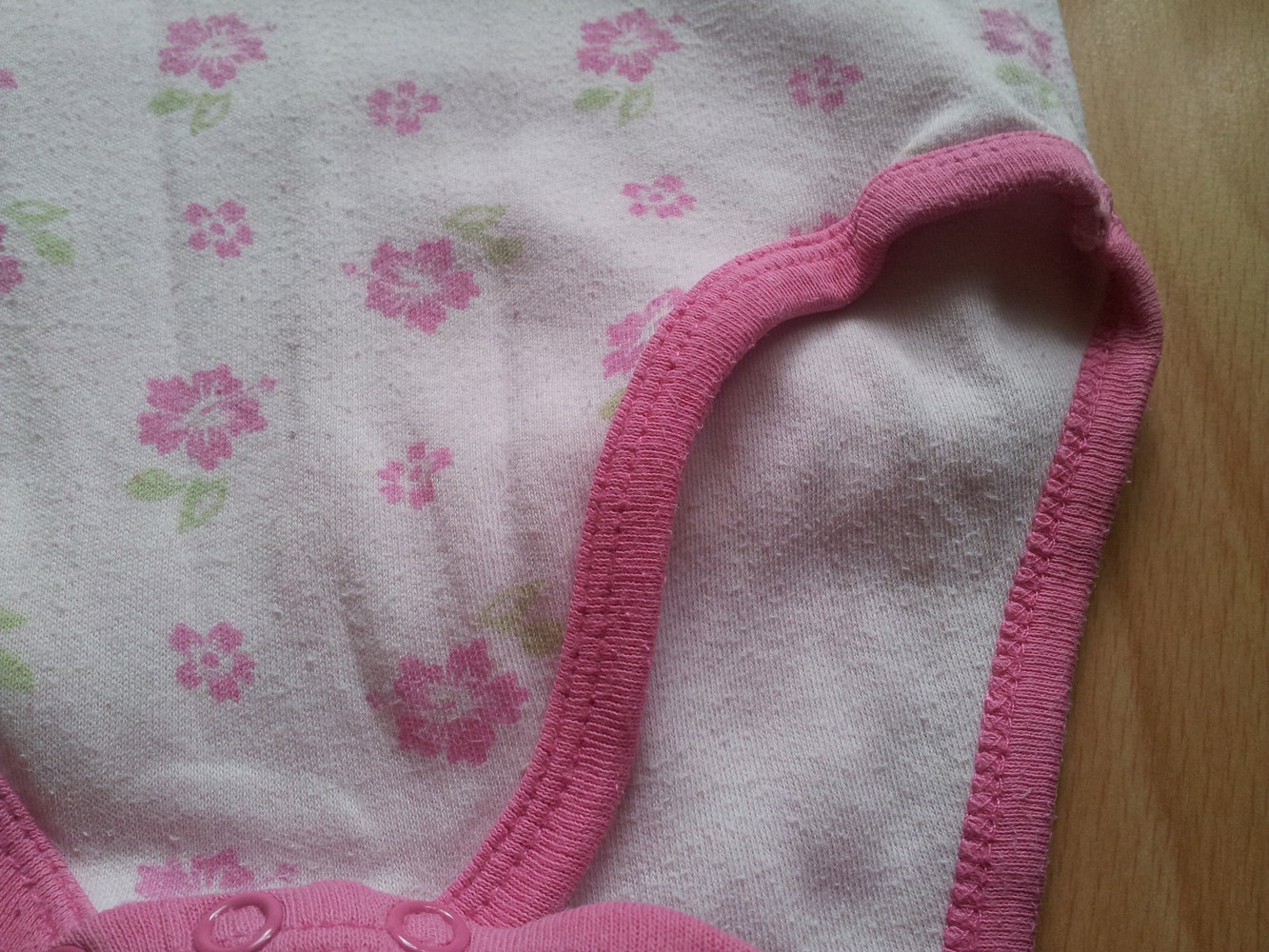 Body rosa pink Blumen Gr. 86/92 100% Baumwolle