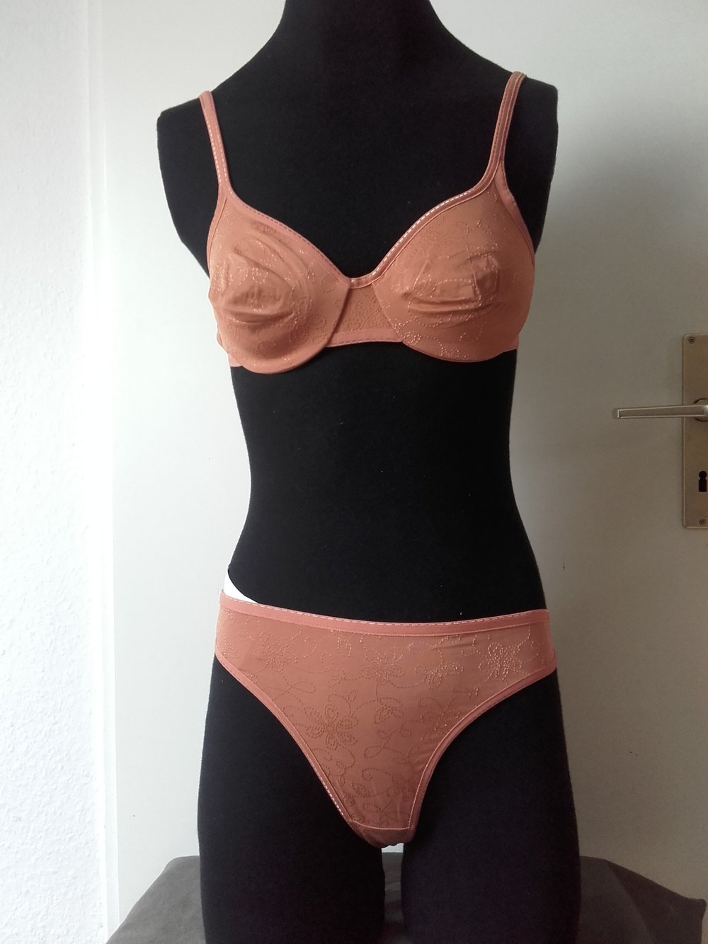 Garel, Olimpia Set braun mit Tanga, 75B/M