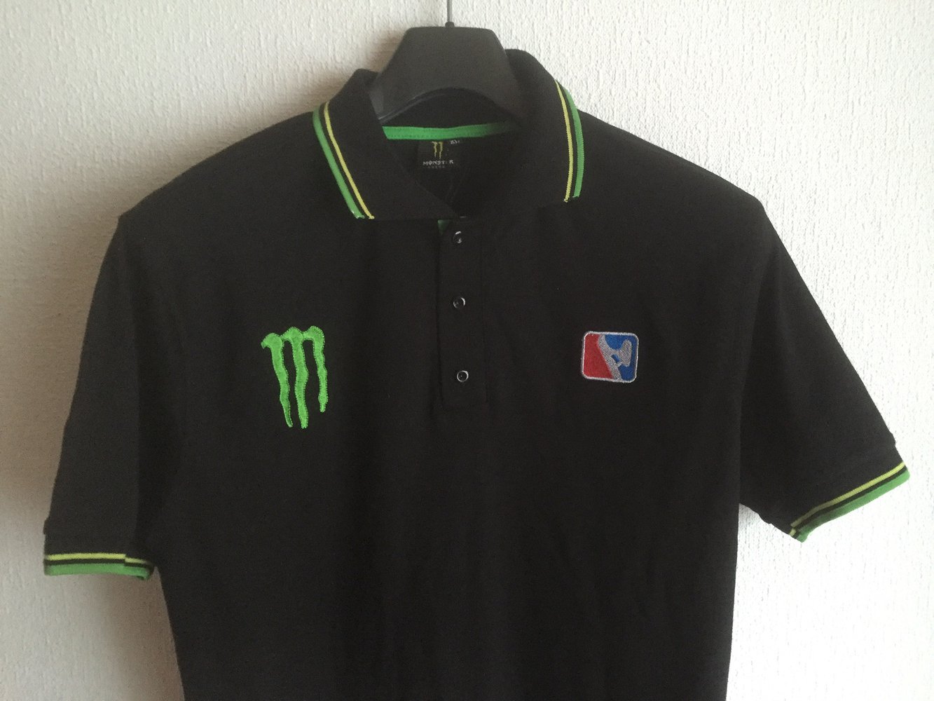 Poloshirt Monster