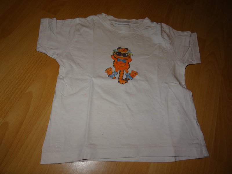 T - Shirt Gr. 98