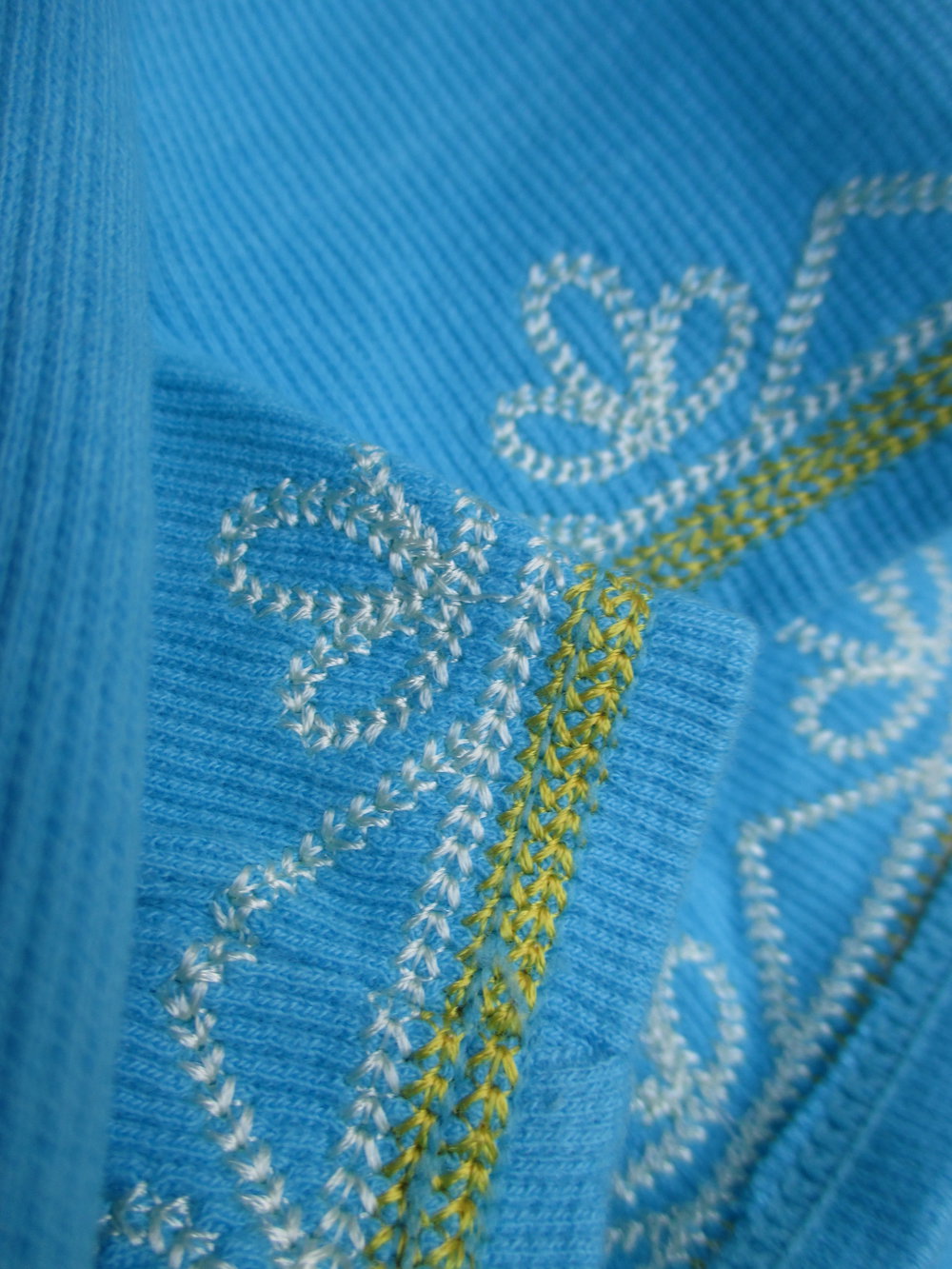 türkisfarbiges Kleid, Mode International /Victoria`s Secret mit Pailletten & gestickter Bordüre, orientalisch angehaucht, Gr. M 