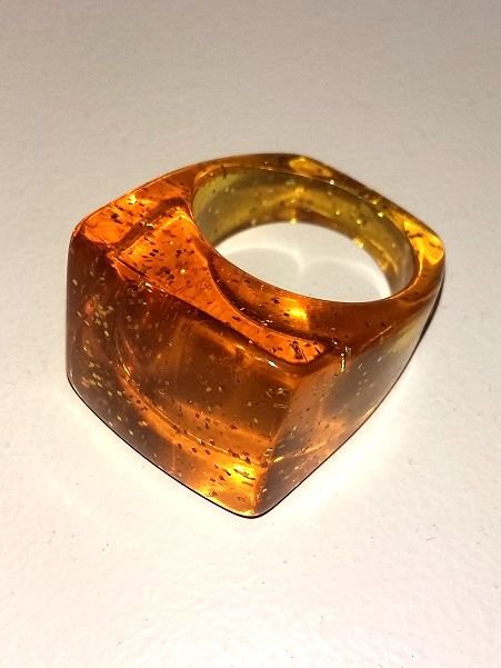 H&M Conscious Ring aus recyceltem Plastik * orange mit Glitzer