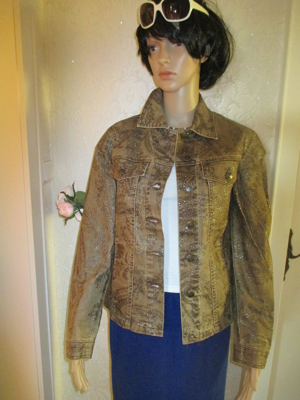 NEU * Edel * ausgefallen * Rokoko * Barock- Style * Glitzer- Look * Jeans * Jacke 