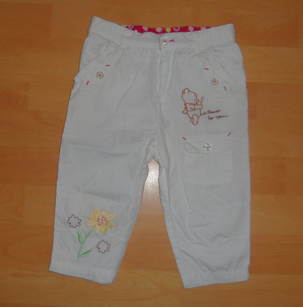 Disney- zuckersüße Winnie Puh ca 3/4 Hose Gr.86