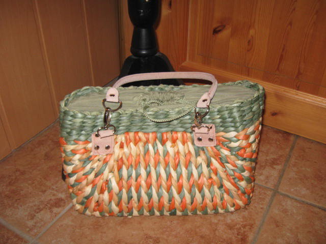 *** Neue Farbenfrohe Basttasche ***