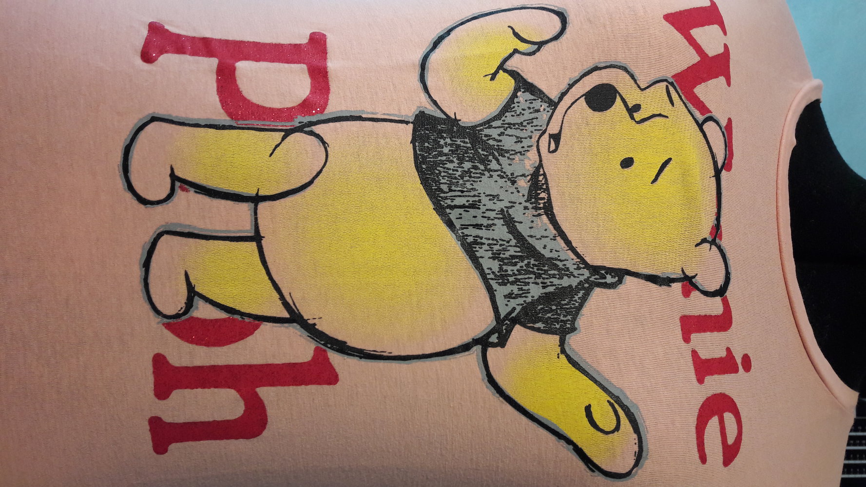 Süßes Winnie Pooh T-Shirt mit Glitzer