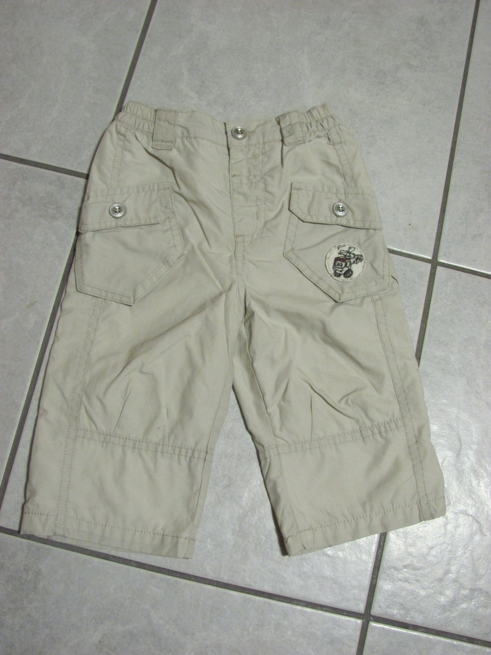 beige Hose Größe 74