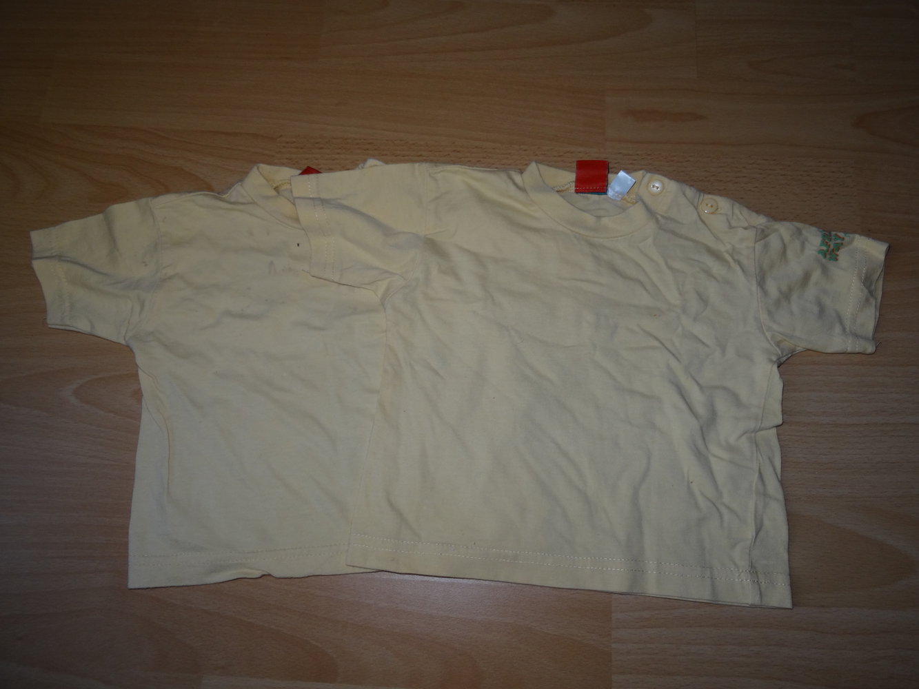 Smily T-Shirts für Zwillinge hellgelb Gr. 74