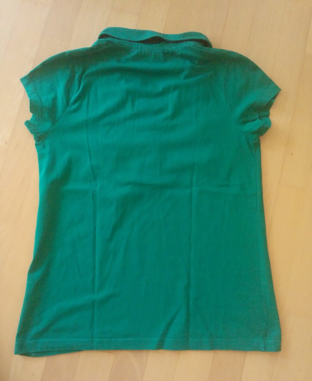 Grünes Poloshirt in Gr. 36/38