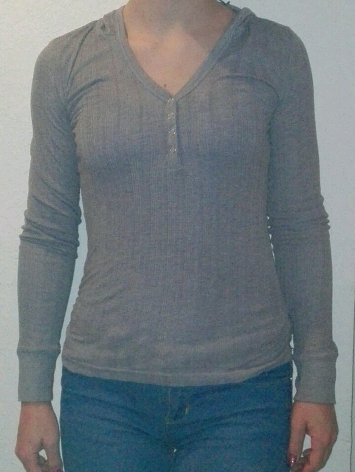 Langarm Shirt mit Kapuze Größe M