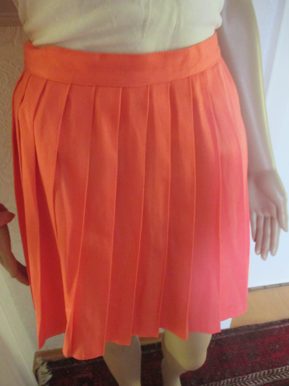 NEUw * Original VINTAGE * Schulmädchen Look * DESIGNER * Falten * Mini- Rock Gr. 34- 36/ XS- S * lachs- hummer- apricot *